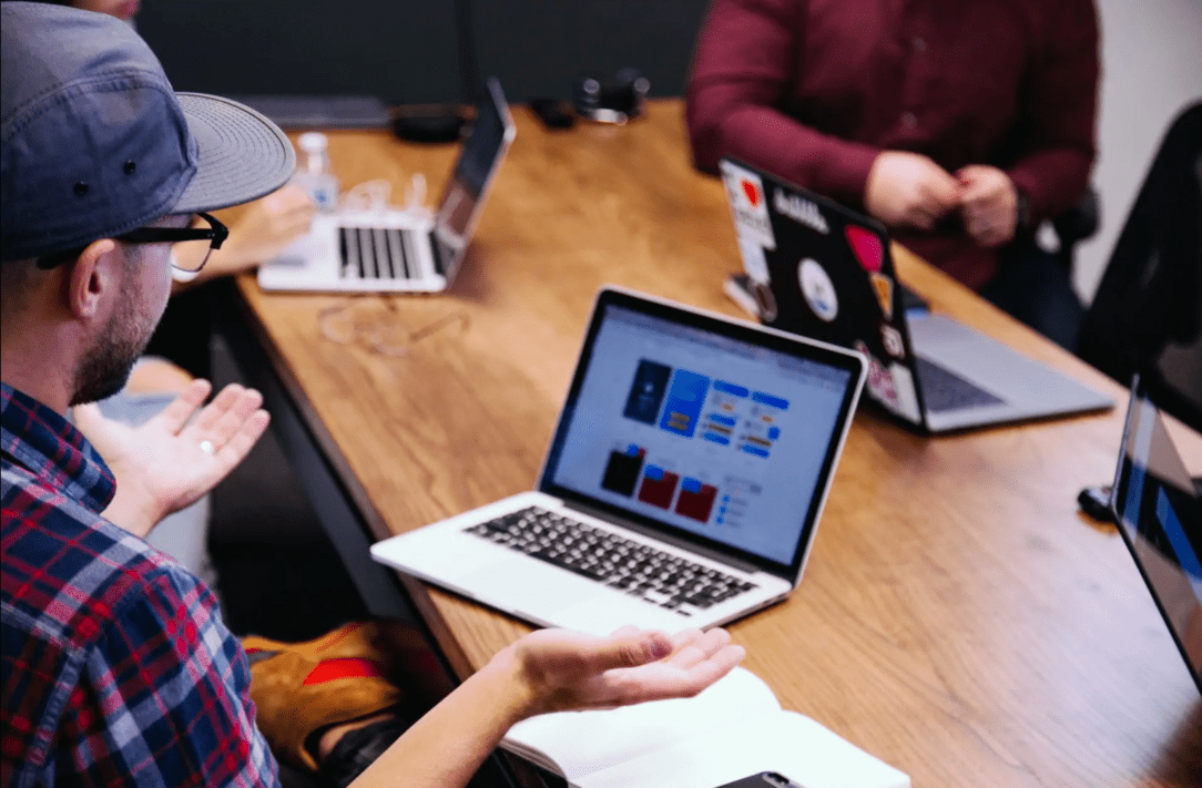 advantages of e-learning platform